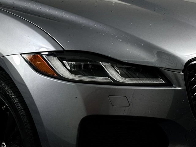 Used 2024 Jaguar F-PACE R-Dynamic S AWD/4WD image 15