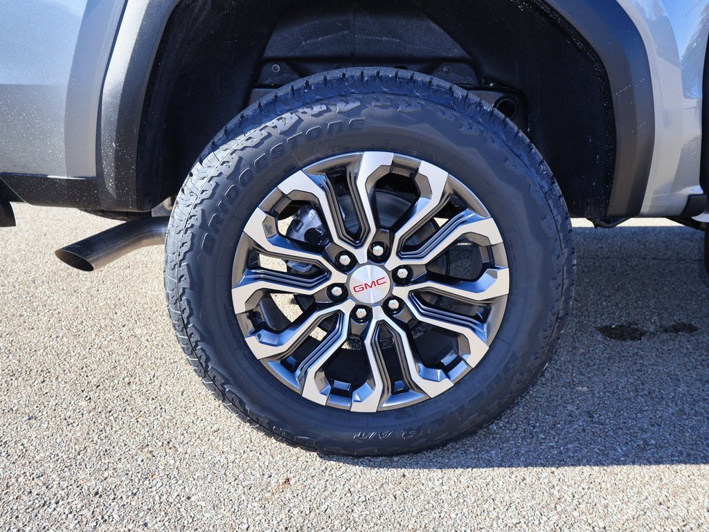 New 2026 GMC Canyon Denali image 31