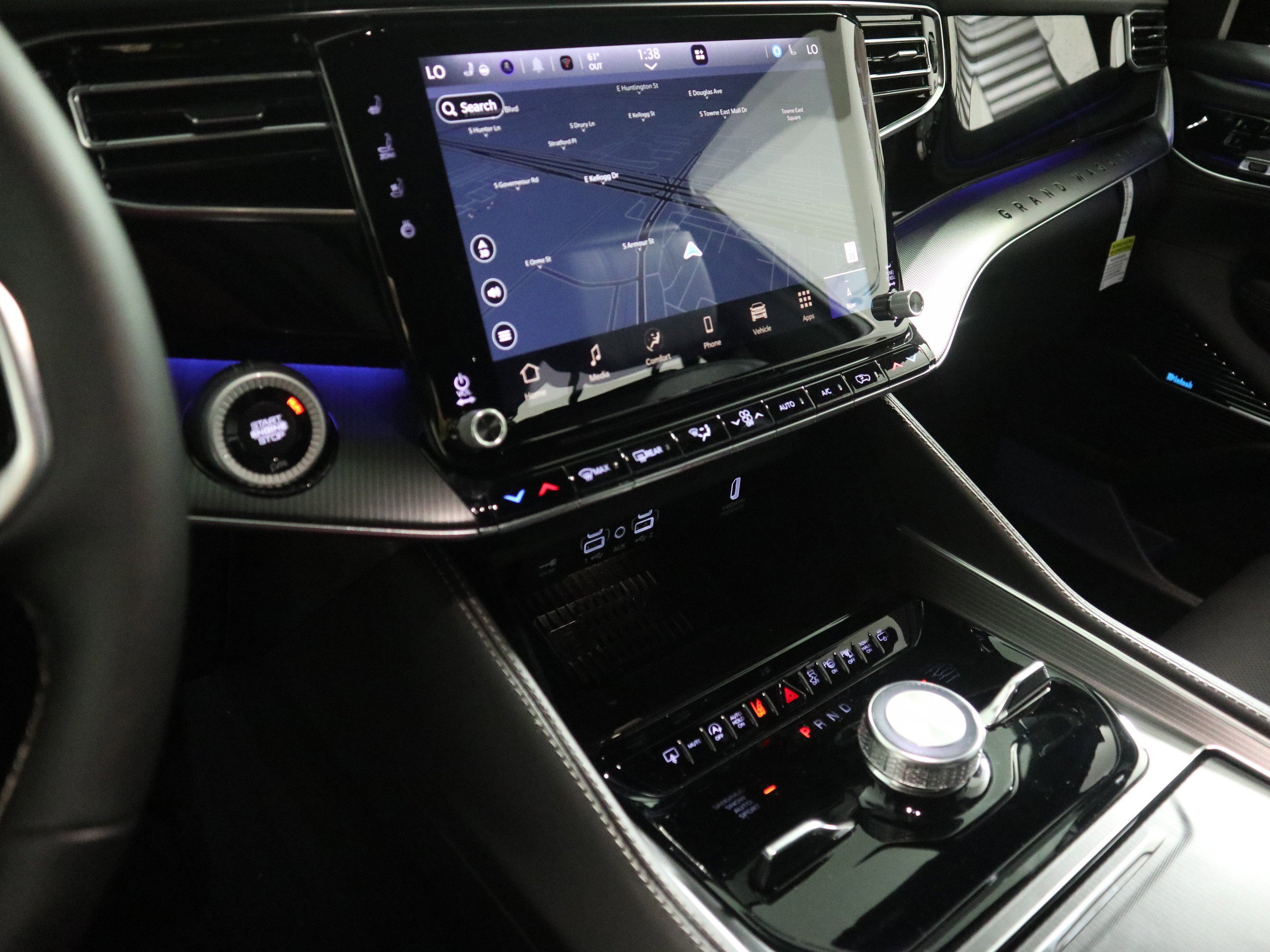 New 2026 Jeep Grand Wagoneer Summit image 25