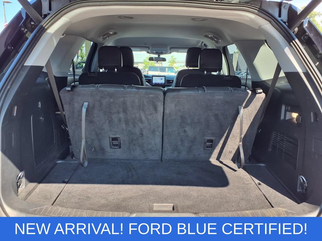 Certified 2023 Ford Explorer XLT w/ Equipment Group 202A AWD/4WD image 21