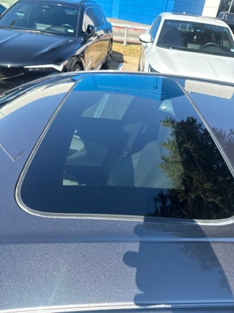Used 2021 Acura TLX w/ Technology Package FWD image 11
