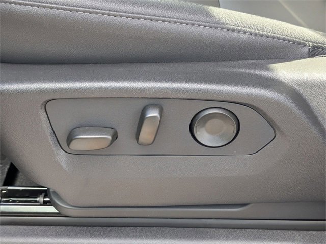 New 2026 Chevrolet Silverado 2500 LT image 15