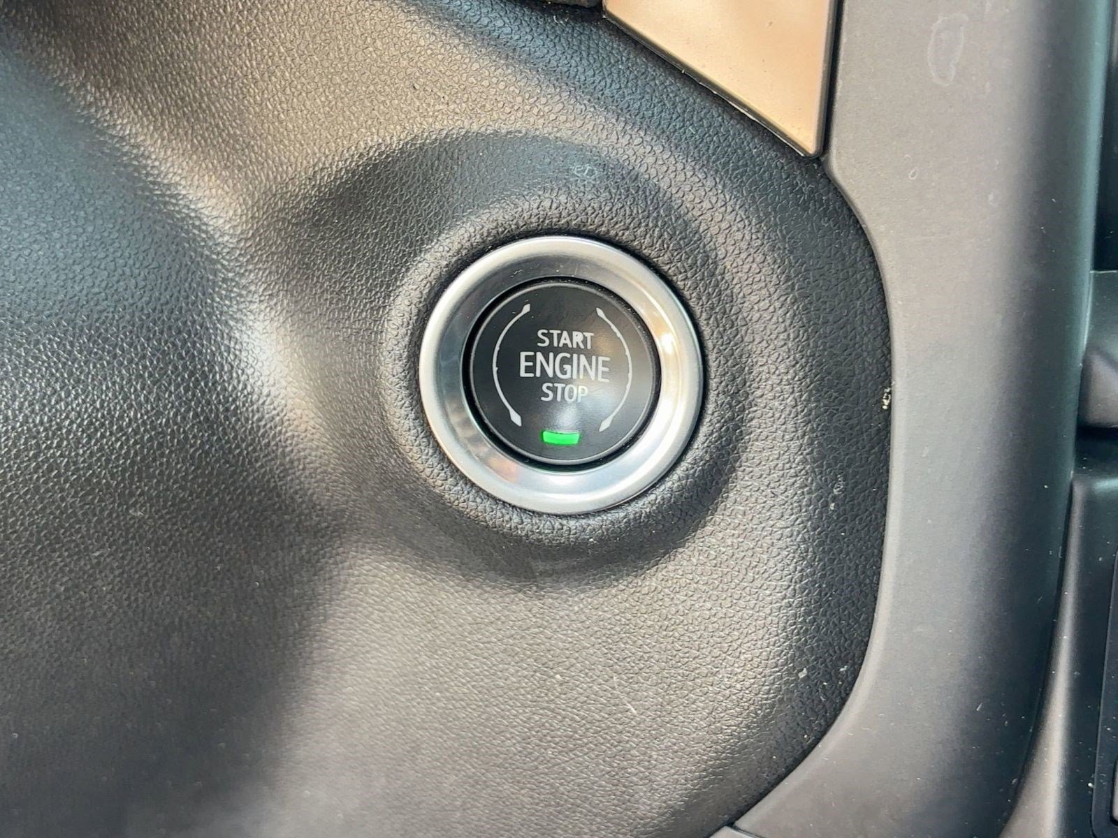 Used 2022 Chevrolet Silverado 2500 High Country w/ Z71 Off-Road Package image 27