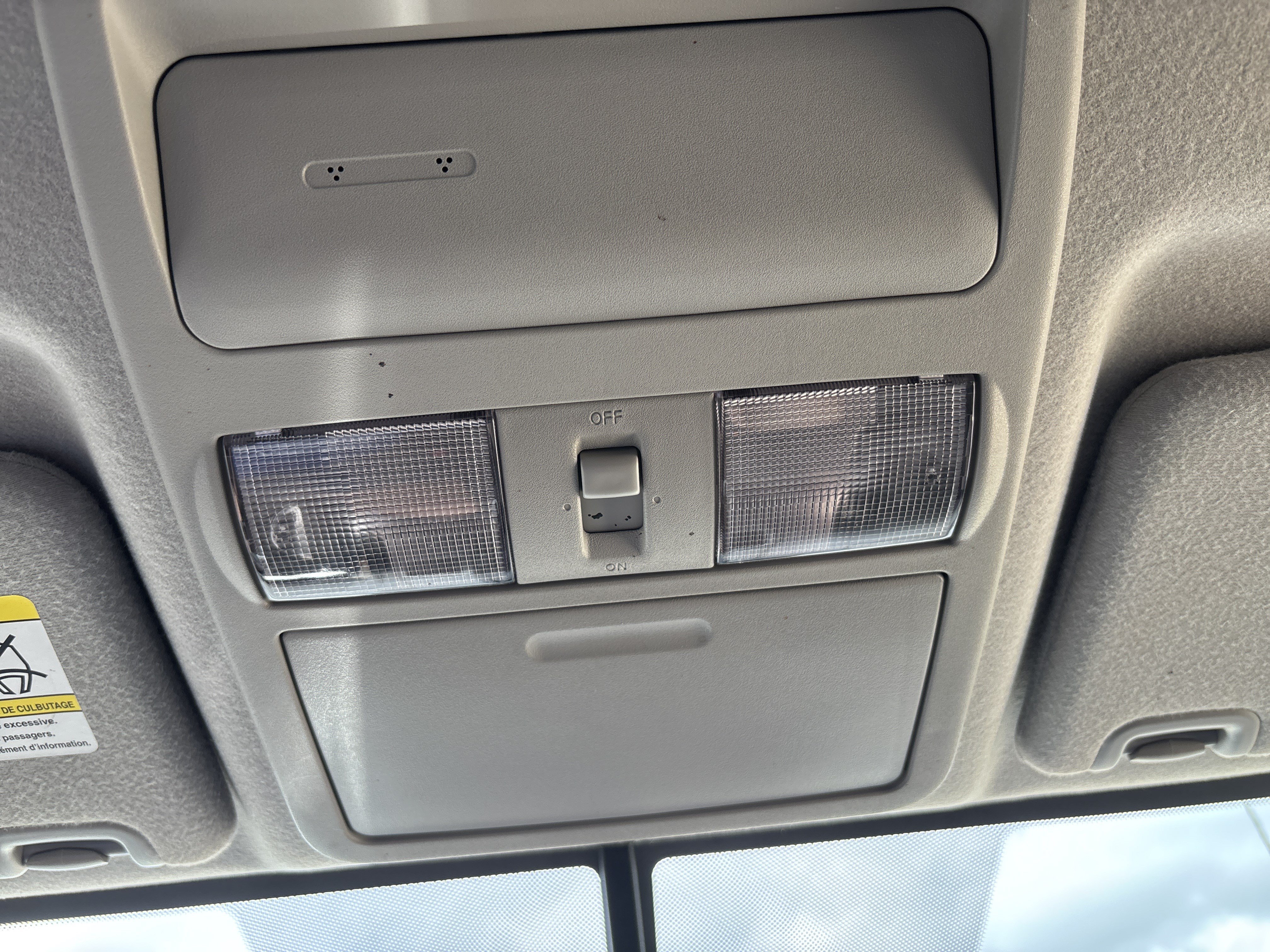 Used 2020 Nissan Frontier SV w/ Midnight Edition Floor Mats AWD/4WD image 14