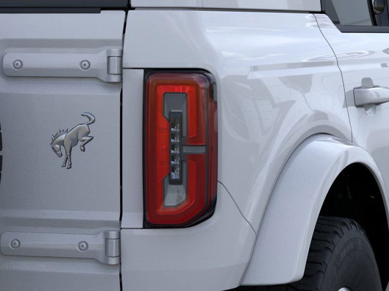 New 2025 Ford Bronco Outer Banks image 12