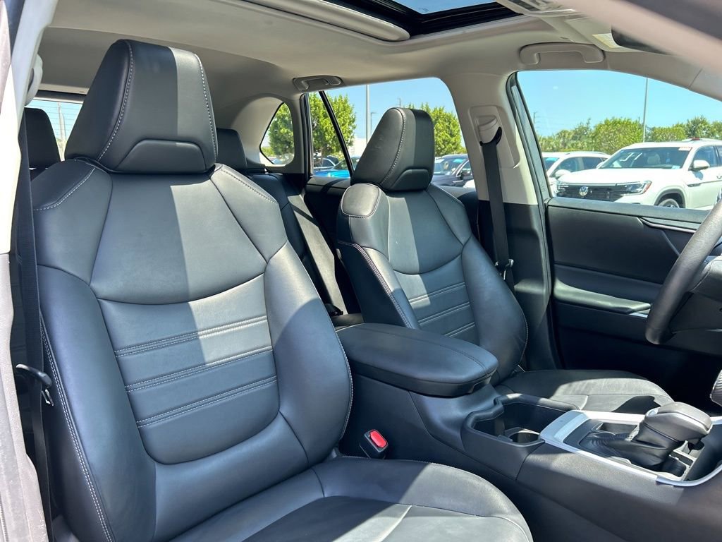 Used 2023 Toyota RAV4 XLE Premium image 38