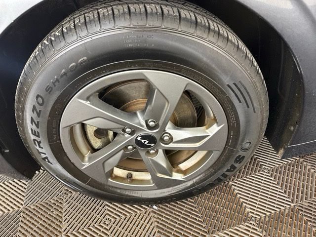 Certified 2022 Kia K5 LXS FWD image 28