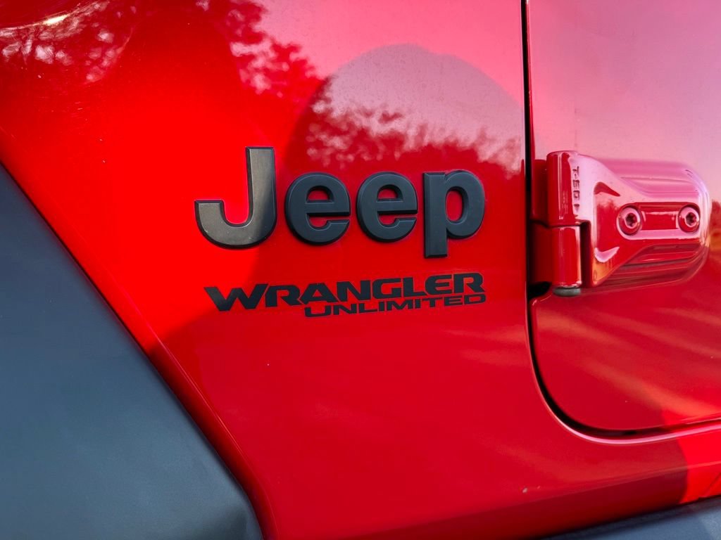 Used 2021 Jeep Wrangler Unlimited Sport AWD/4WD image 10