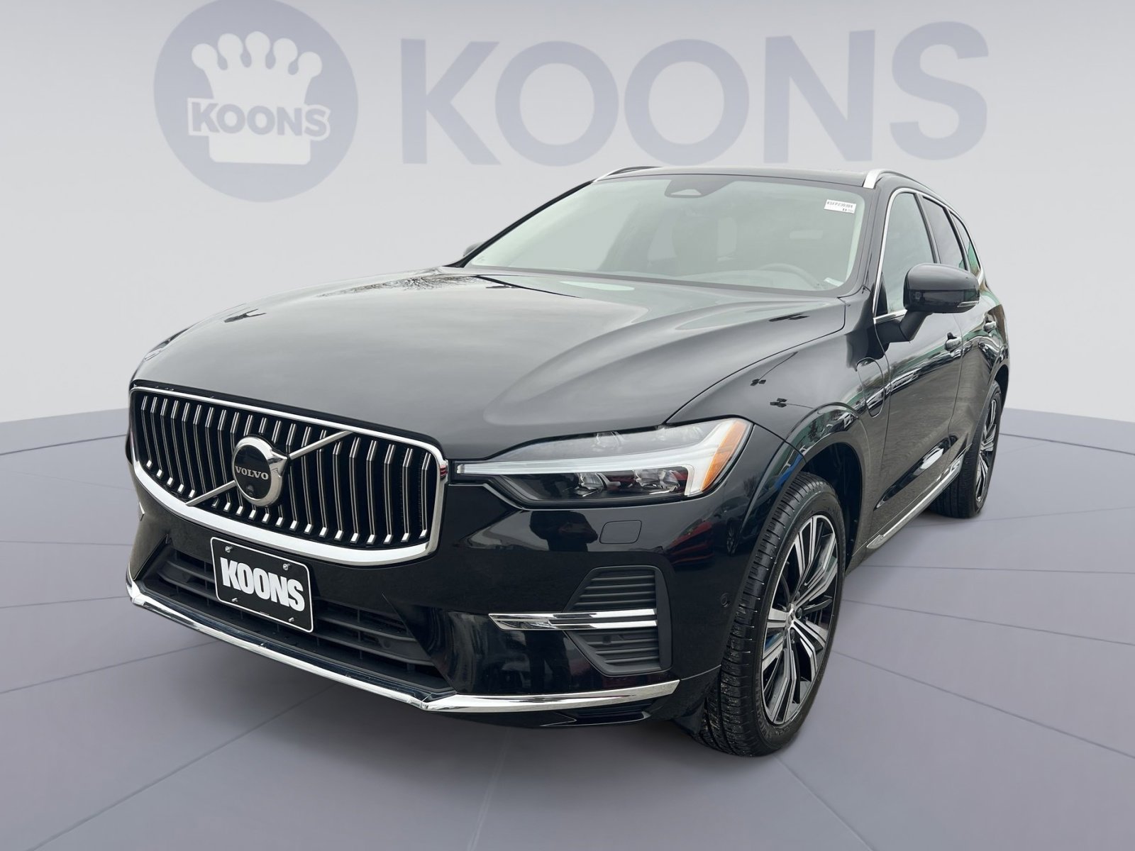 Used 2023 Volvo XC60 T8 Plus w/ Protection Package Premier