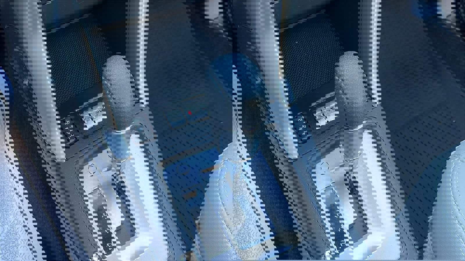 Used 2018 Subaru Forester 2.5i Limited image 19