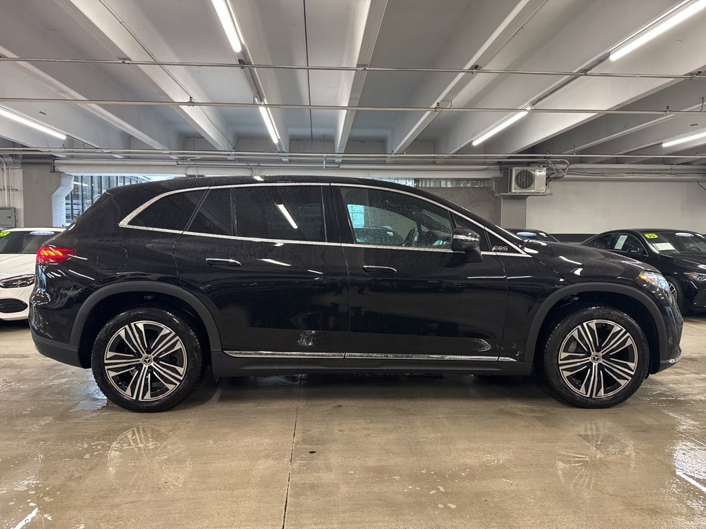 Used 2026 Mercedes-Benz EQS 400 4MATIC SUV image 4