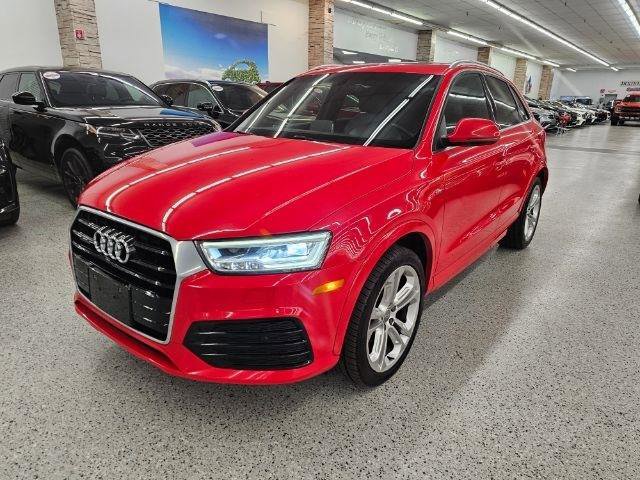 Used 2016 Audi Q3 2.0T Prestige w/ Prestige Package image 1