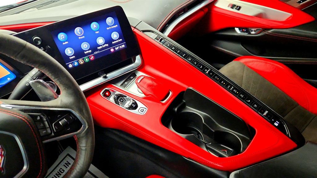 Used 2020 Chevrolet Corvette Stingray Premium Cpe w/ 3LT Preferred Equipment Group RWD image 17