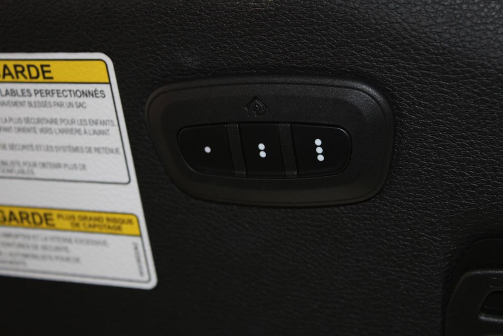 Used 2020 Jeep Wrangler Unlimited Sahara w/ LED Lighting Group image 51