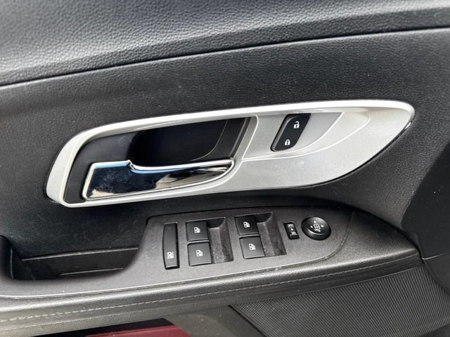 Used 2017 Chevrolet Equinox LS FWD image 9