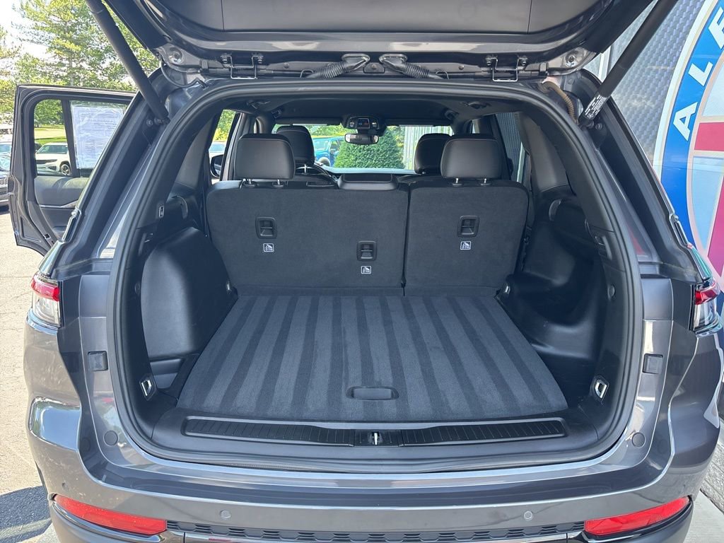 Used 2022 Jeep Grand Cherokee Altitude image 54