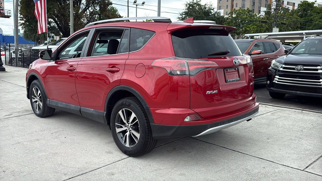 Used 2016 Toyota RAV4 XLE FWD image 12