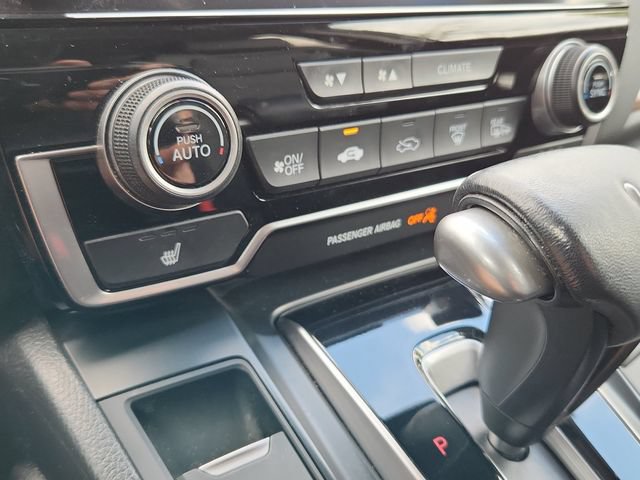 Used 2019 Honda CR-V Touring image 12
