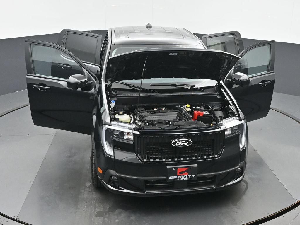 Used 2025 Ford Maverick Lobo AWD/4WD image 43