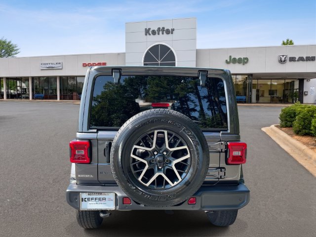 New 2027 Jeep Wrangler Unlimited Sahara AWD/4WD image 5