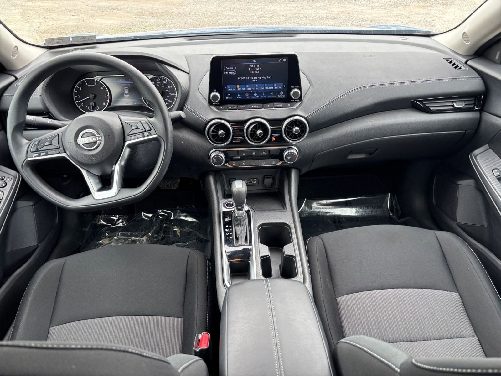 Used 2025 Nissan Sentra SV FWD image 31