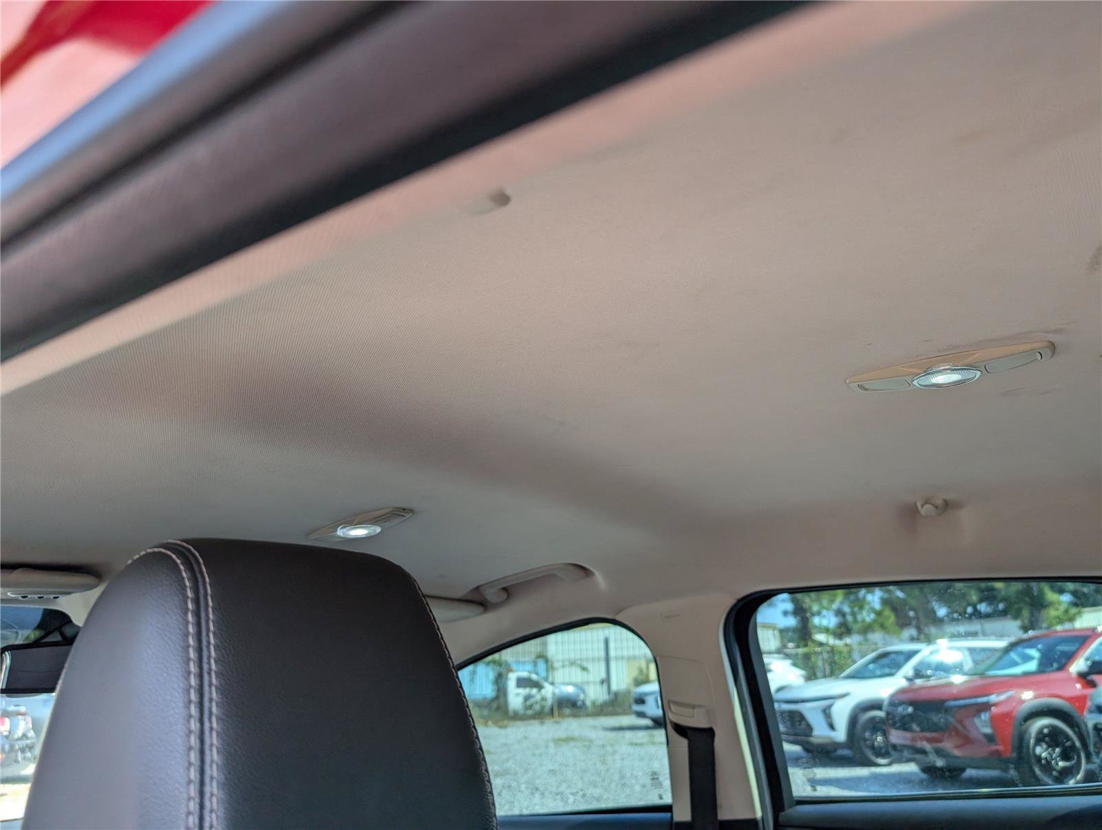 Used 2012 Ford Focus SEL FWD image 29