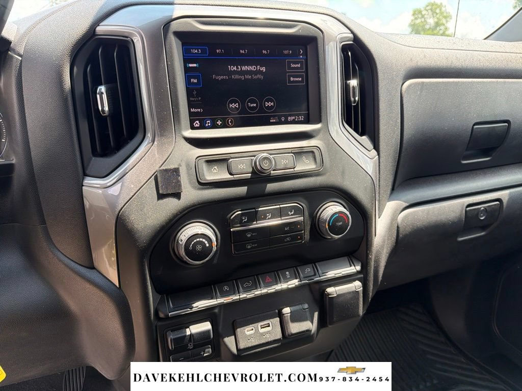 Used 2021 Chevrolet Silverado 1500 Custom AWD/4WD image 14