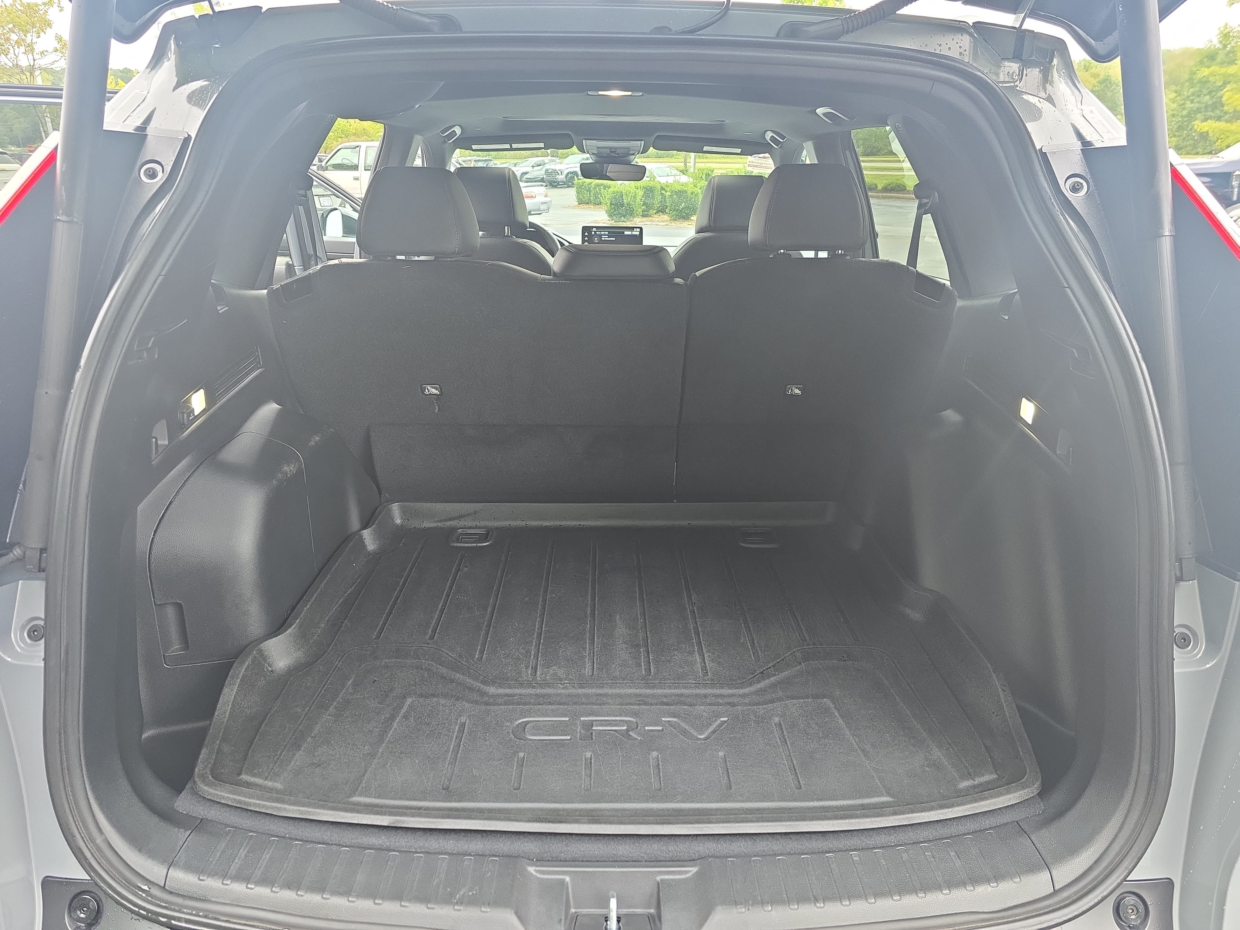Used 2025 Honda CR-V Sport-L image 13