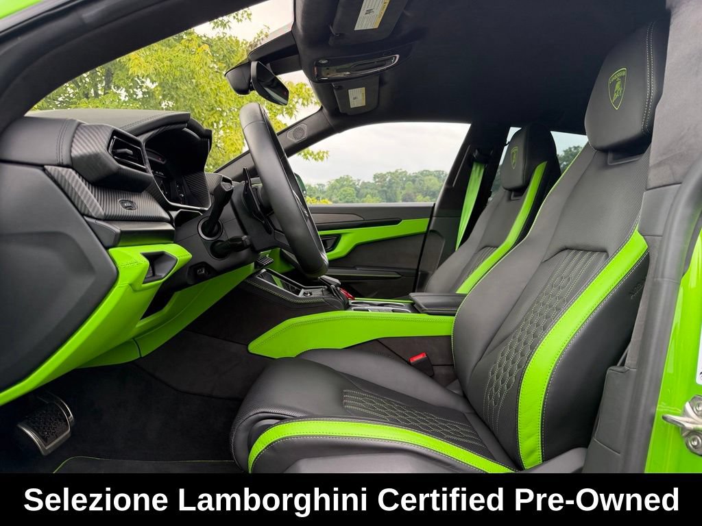 Used 2025 Lamborghini Urus SE AWD/4WD image 24