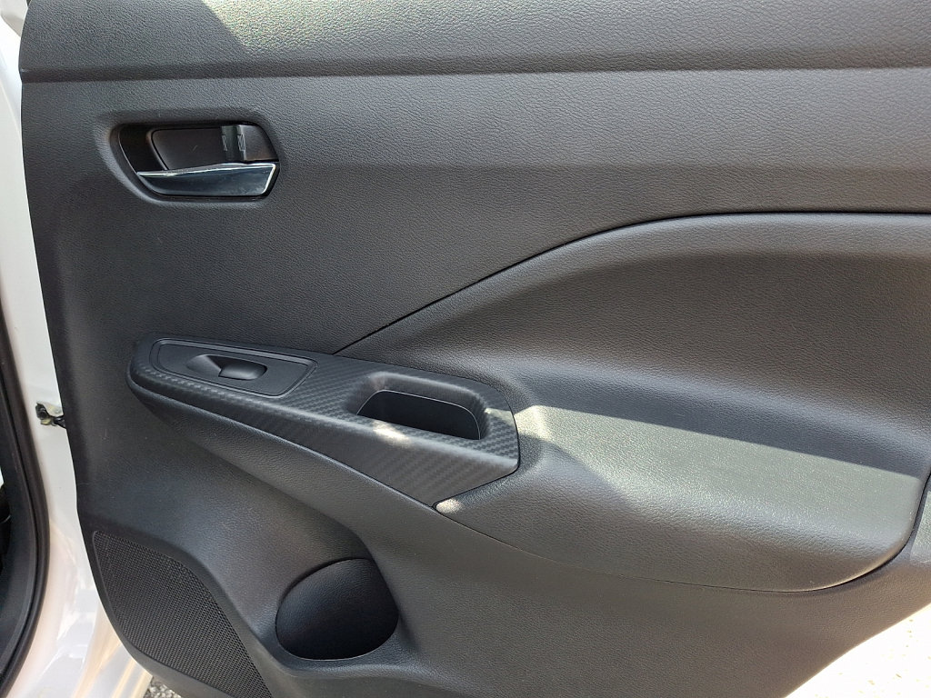 Used 2024 Nissan Versa SV FWD image 13