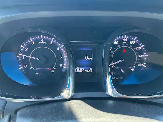 Used 2014 Toyota Avalon XLE w/ Livery Package FWD image 8