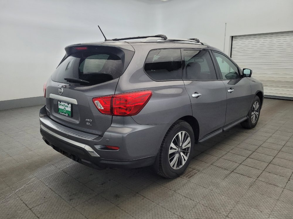 Used 2017 Nissan Pathfinder SL w/ SL Premium Package AWD/4WD image 9