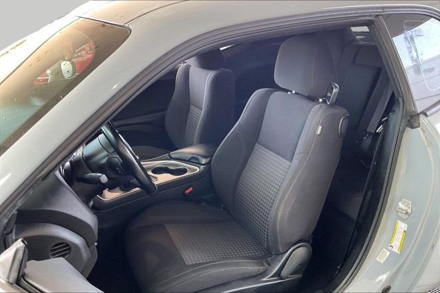 Used 2020 Dodge Challenger SXT RWD image 15