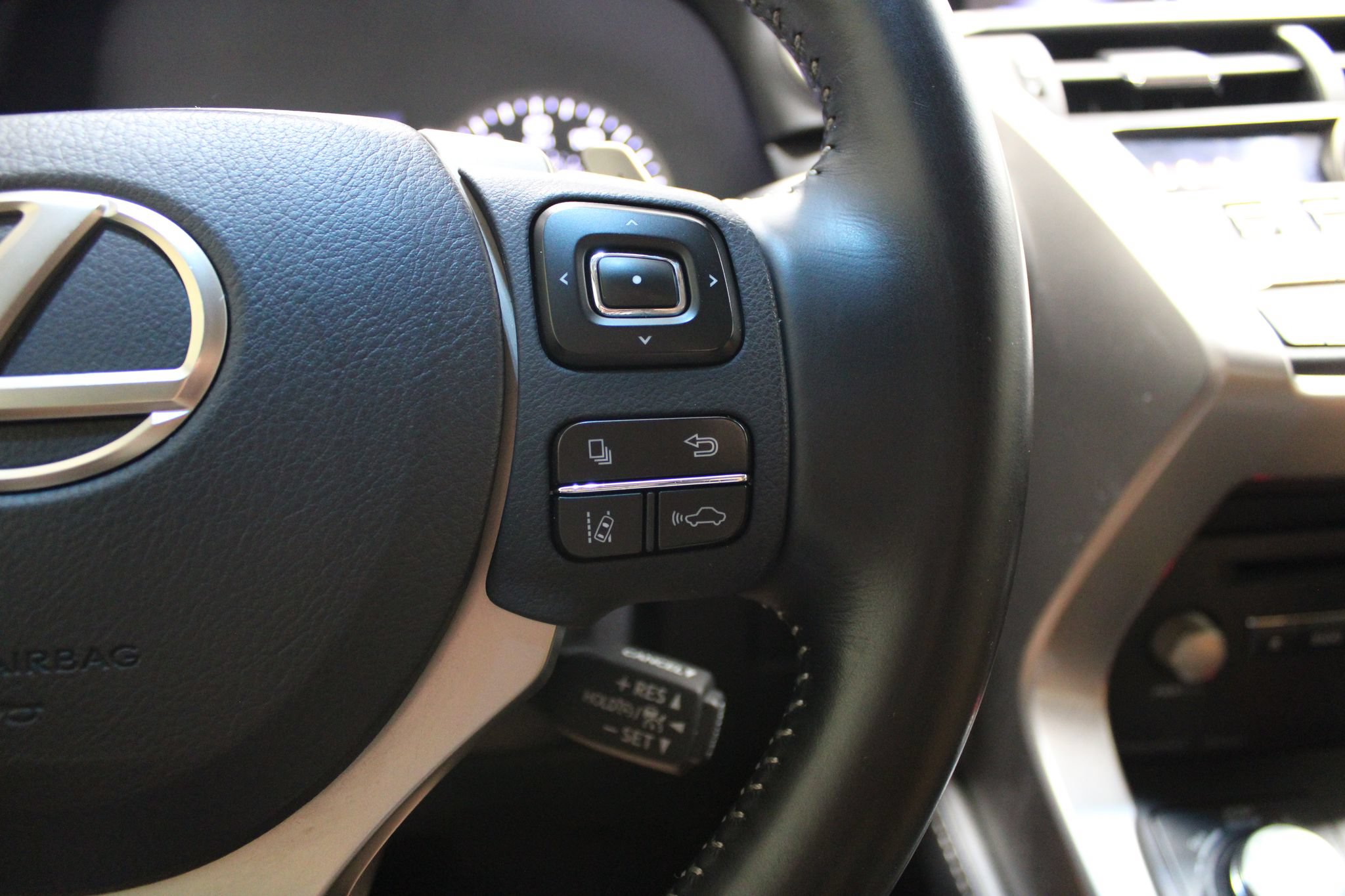 Used 2019 Lexus NX 300 AWD image 38
