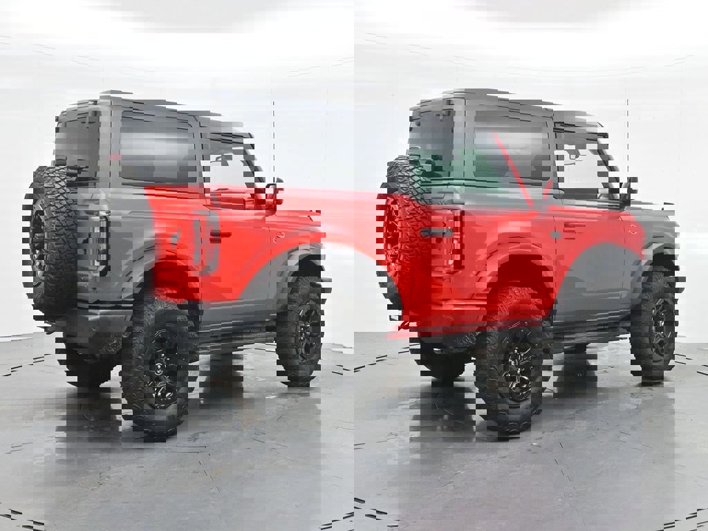 Used 2022 Ford Bronco Wildtrak image 5