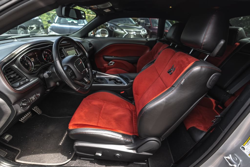 Used 2022 Dodge Challenger R/T Scat Pack RWD image 21