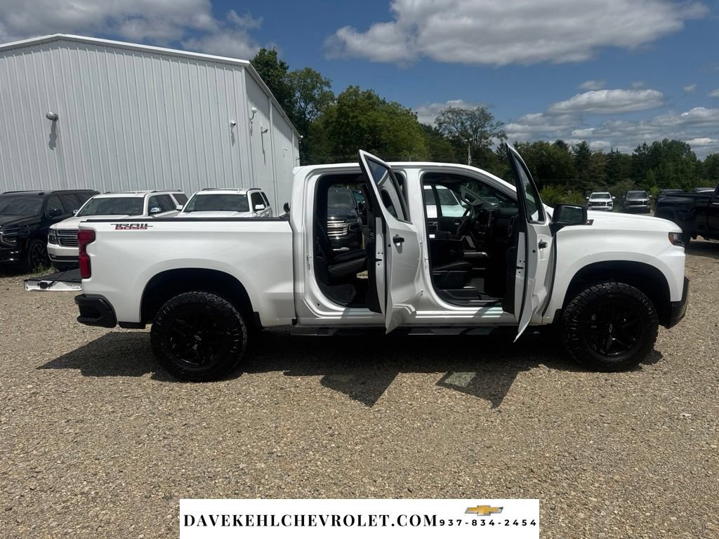 Used 2020 Chevrolet Silverado 1500 LT Trail Boss AWD/4WD image 44
