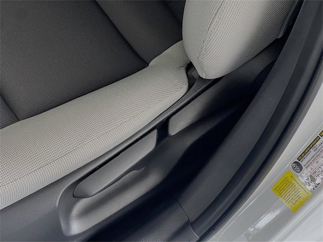 Used 2025 Toyota Corolla LE image 12