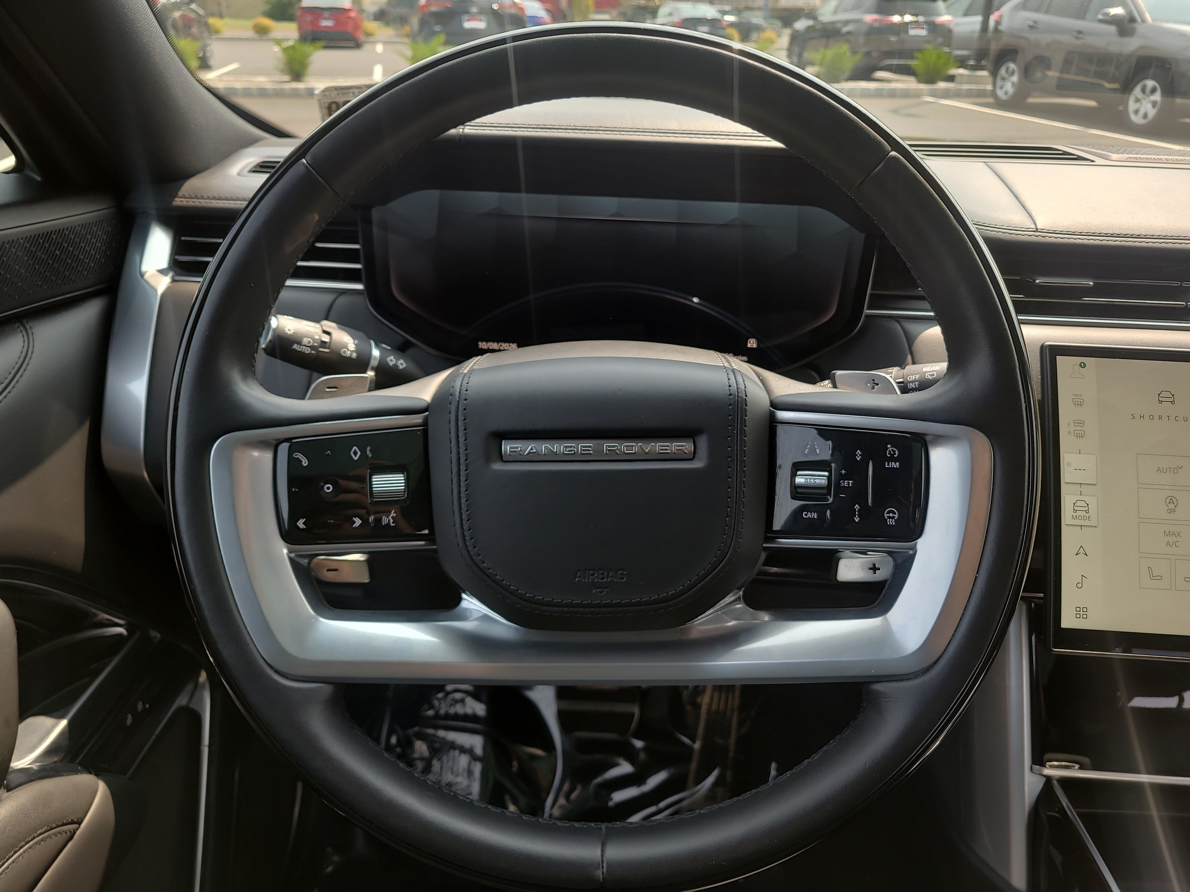 Used 2024 Land Rover Range Rover Autobiography AWD/4WD image 22