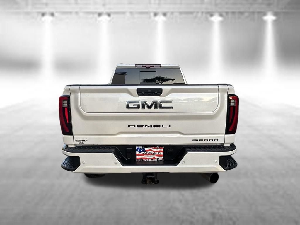 Used 2025 GMC Sierra 2500 Denali Ultimate AWD/4WD image 5