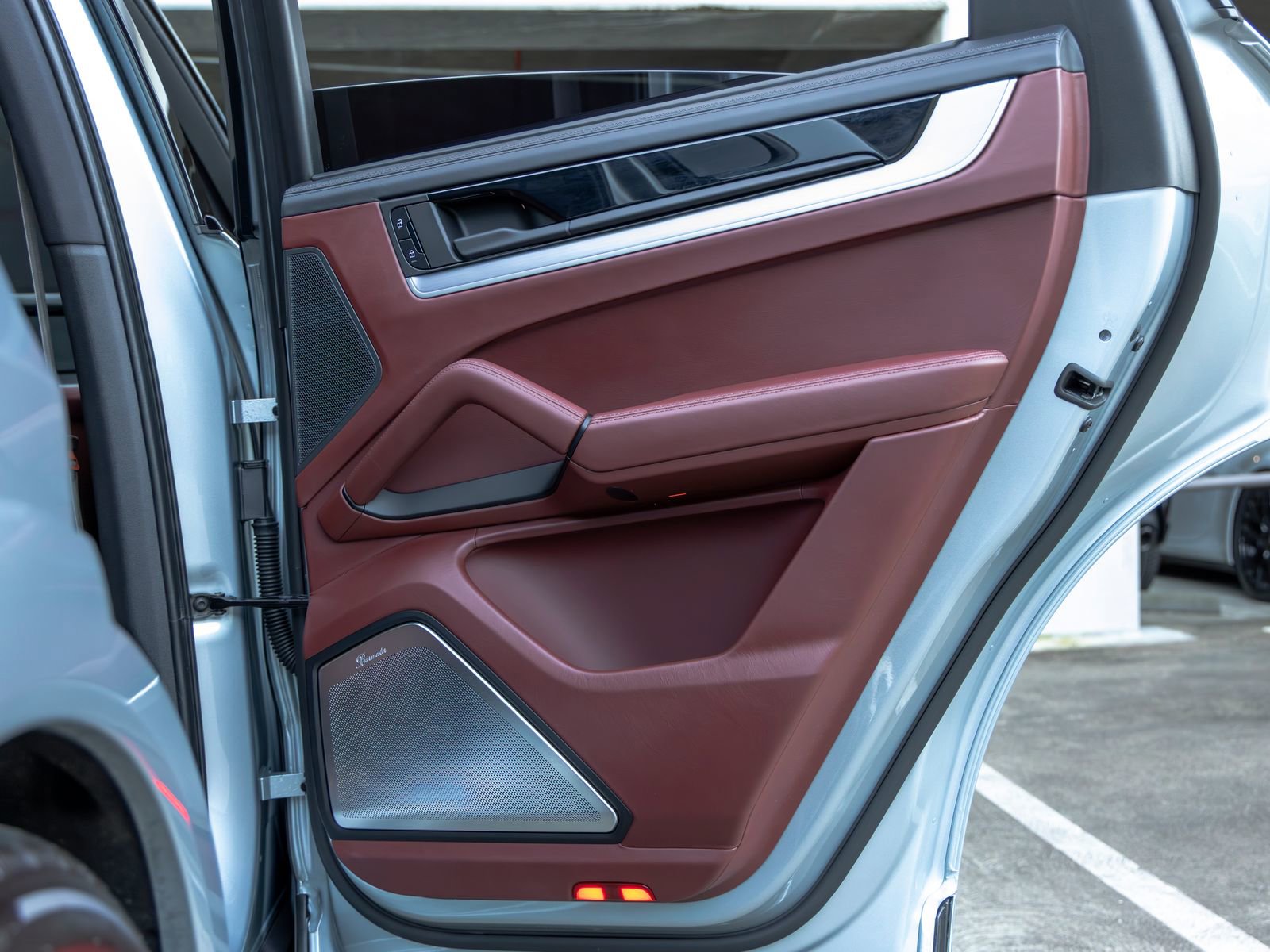 Used 2024 Porsche Cayenne S image 52