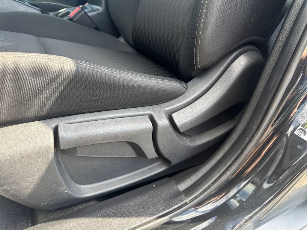 Used 2020 Nissan Rogue S AWD/4WD image 43