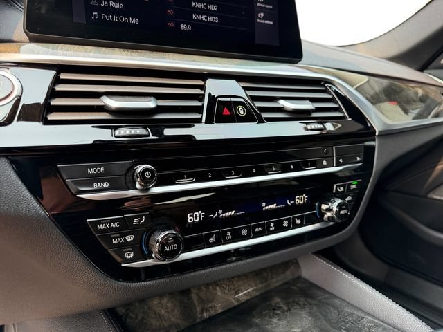 Used 2020 BMW M550i xDrive w/ Executive Package AWD/4WD image 17