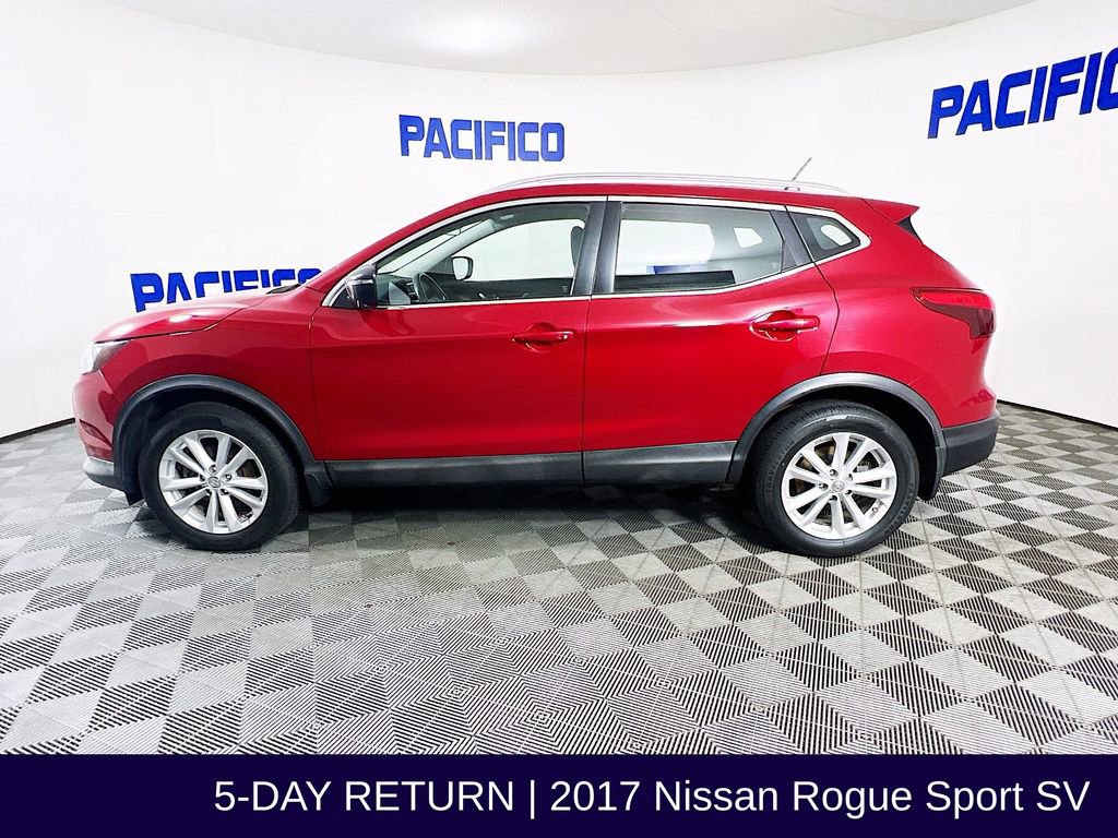 Used 2017 Nissan Rogue Sport SV w/ SV Premium Package AWD/4WD image 5