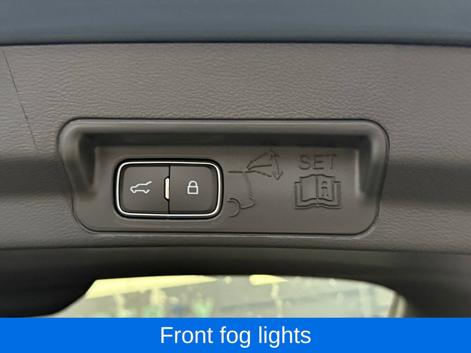 Used 2025 Ford Explorer ST image 43