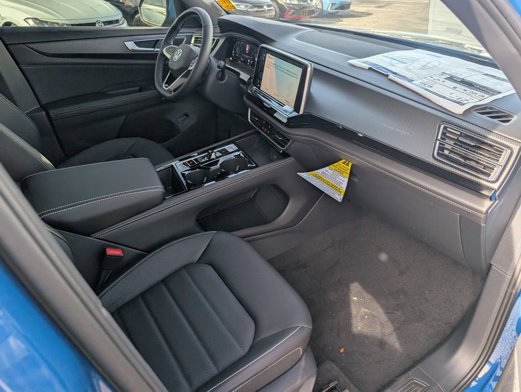 New 2025 Volkswagen Atlas Cross Sport SEL image 24