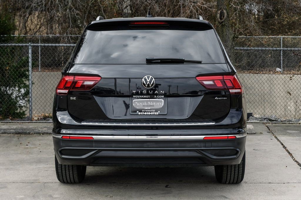 Used 2022 Volkswagen Tiguan SE image 19