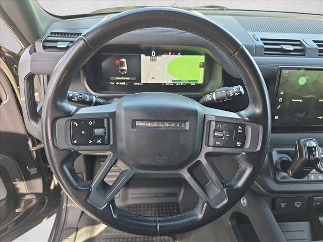 Used 2023 Land Rover Defender 130 X-Dynamic SE AWD/4WD image 18