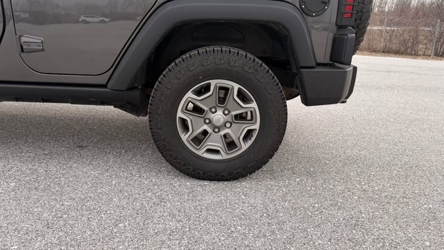 Used 2018 Jeep Wrangler Unlimited Rubicon image 12