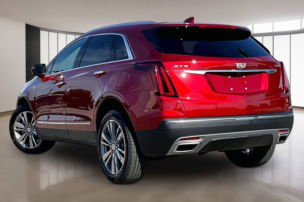 New 2026 Cadillac XT5 Premium Luxury w/ Driver Assist Package FWD image 3